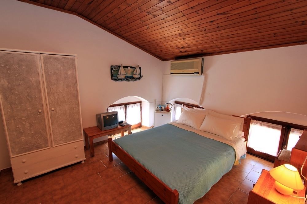 Symi Center Hotel エクステリア 写真
